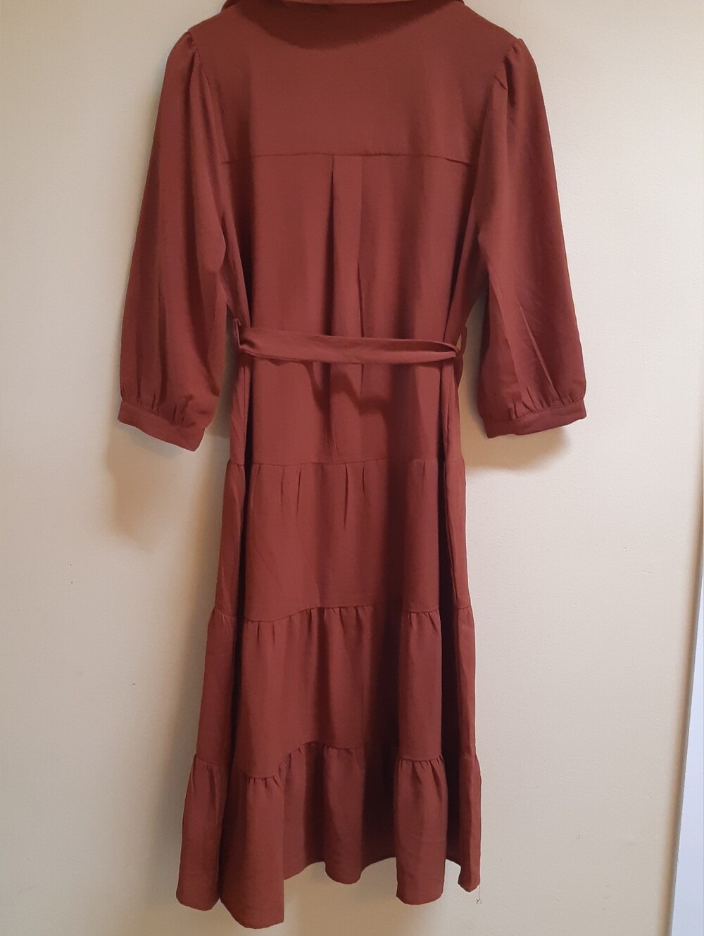 Monteau Los Angeles Tiered Dress in Rusty Brown Size Medium - Picture 7 of 7